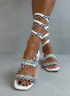 The Fashion Project Σανδάλια με τρουκς και κορδόνια - Λευκό