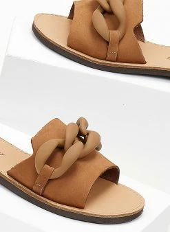 Σανδάλια δερμάτινα με αλυδίσα Estil - Πούρο 3 Σανδάλια δερμάτινα με αλυδίσα Estil - Πούρο -The Fashion Project Κατάστημα sandalia nubuck estil me mat kokalini alusida 103864 uklc