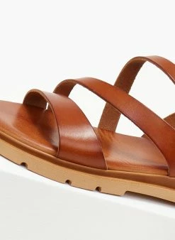 Σανδάλια TFP ανατομικά δερμάτινα με λοξό λουράκι - Ταμπά -The Fashion Project Κατάστημα sandalia tfp anatomika dermatina me lokso louraki 103723 31nk