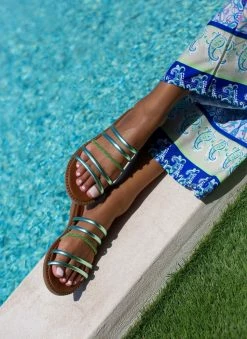 Σανδάλια δερμάτινα με στρας και λουράκια Tfp - Πράσινο 5 Σανδάλια δερμάτινα με στρας και λουράκια Tfp - Πράσινο -The Fashion Project Κατάστημα sandalia tfp me lourakia kai strass 105338 tyev